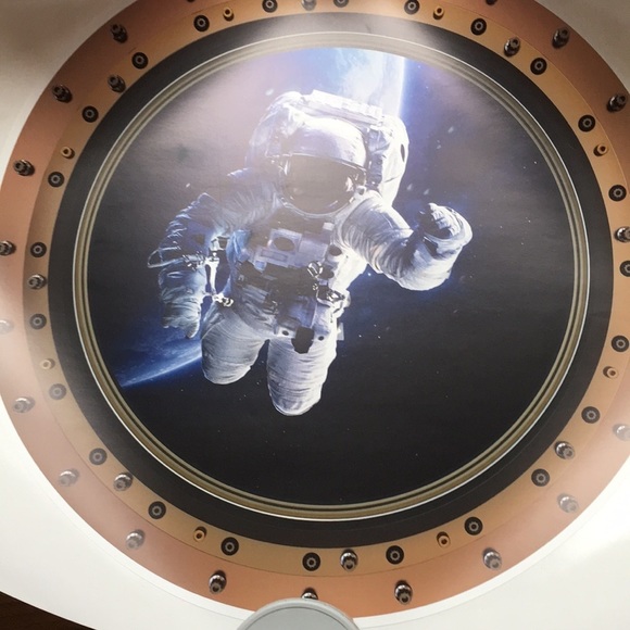 Astronaut in space on moon wall decor decals 3x - Picture 10 of 13